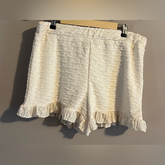 SHEIN Pants - $6❤️Bundled SHEIN Shorts